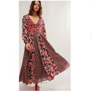 Free People Floral Maxi Dress Size Extra Small - A New Way - red navy blue